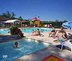 Camping Les Chalets sur La Dordogne - piscine